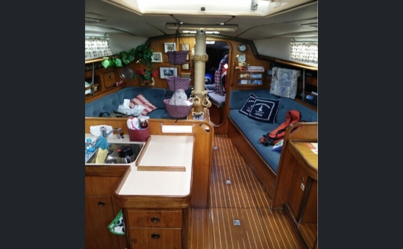 Beneteau First 375-kuva-3